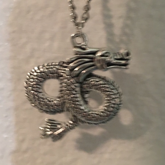 dragon necklace - Picture 2 of 3